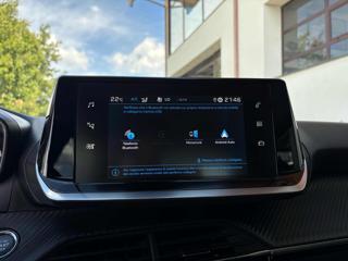 PEUGEOT 2008 usata, con Controllo automatico clima