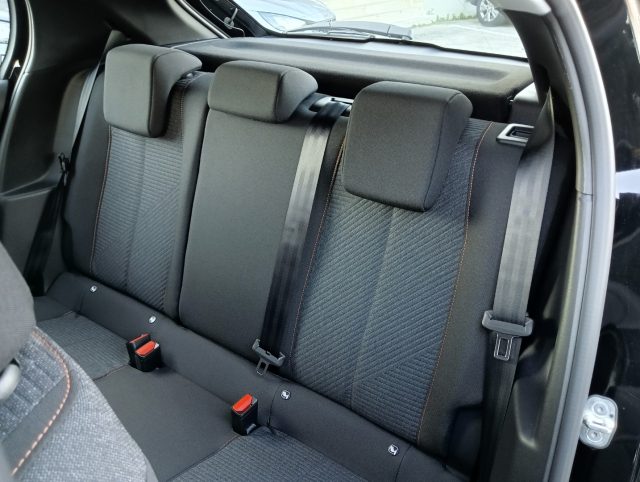 PEUGEOT 208 usata, con Climatizzatore