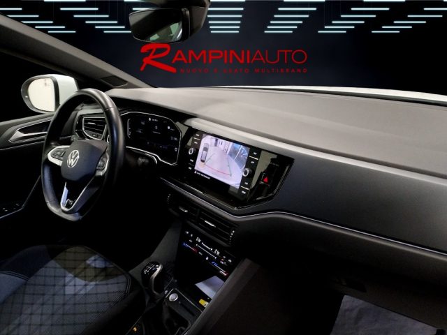 VOLKSWAGEN Taigo usata 19