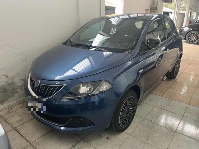 LANCIA Ypsilon usata, con ABS