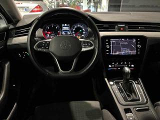 VOLKSWAGEN Passat Variant usata, con Cerchi in lega