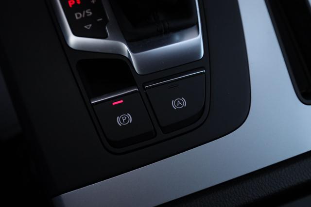 AUDI Q5 usata, con Park Distance Control