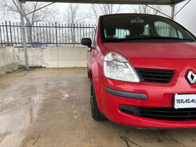 RENAULT Modus usata, con Ruota di riserva