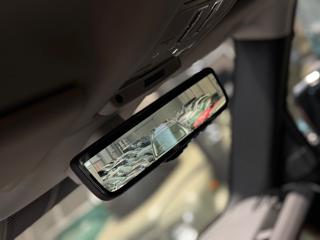 LAND ROVER Defender usata, con Sedile posteriore sdoppiato