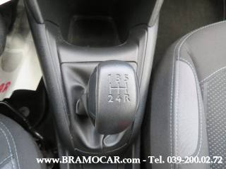 PEUGEOT 208 usata, con MP3
