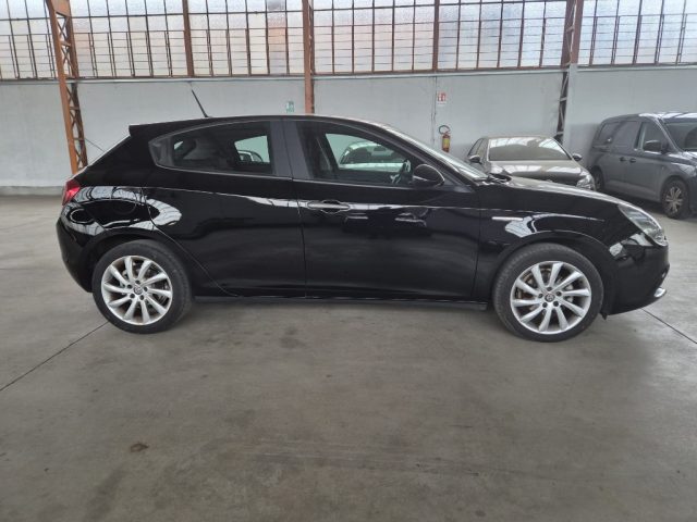 ALFA ROMEO Giulietta usata, con Cerchi in lega