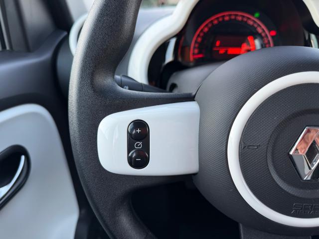 RENAULT Twingo usata, con Sistema di navigazione