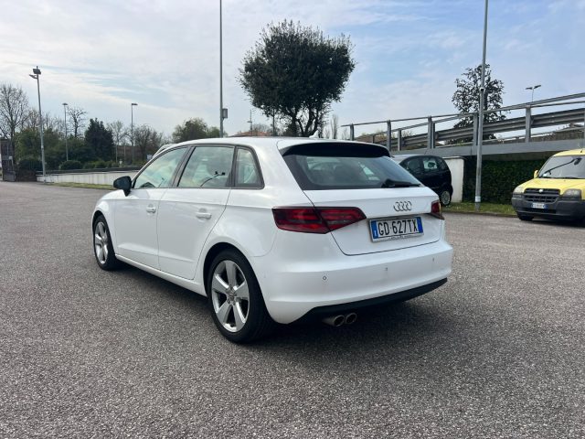 AUDI A3 usata, con Autoradio
