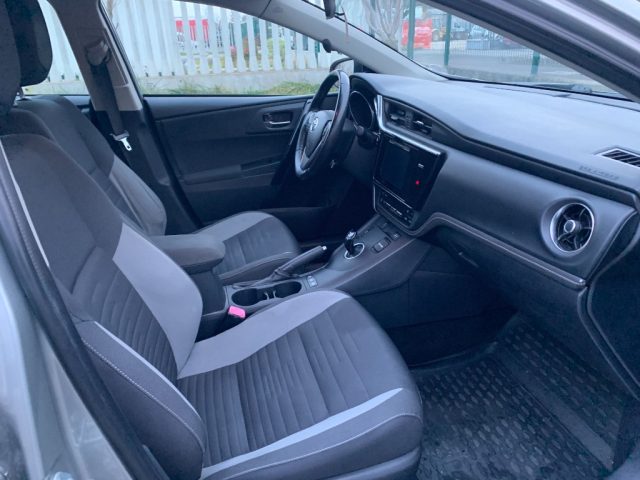 TOYOTA Auris Touring Sports usata, con Cronologia tagliandi