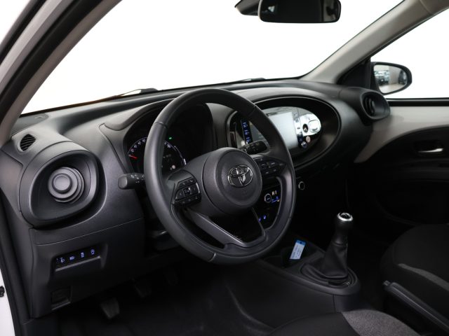TOYOTA Aygo X usata, con ESP