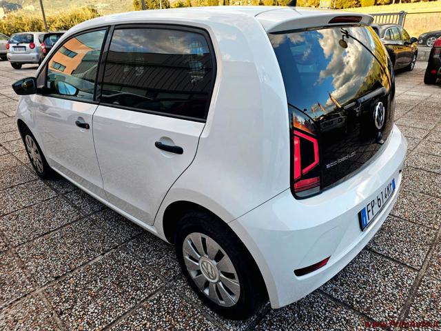VOLKSWAGEN up! usata, con Boardcomputer