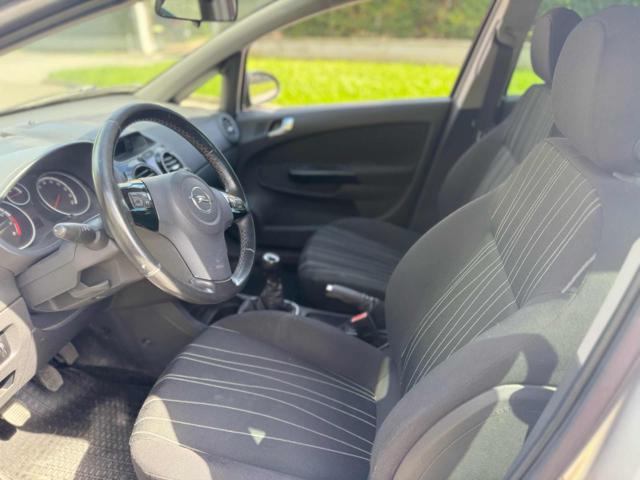OPEL Corsa usata, con Chiusura centralizzata