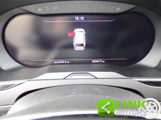 VOLKSWAGEN Passat usata, con Frenata d