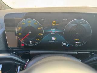 MERCEDES-BENZ GLA 250 usata, con Touch screen