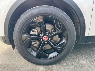 JAGUAR E-Pace usata, con Autoradio