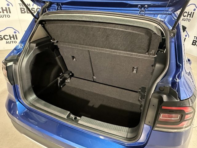 VOLKSWAGEN T-Cross usata, con ESP
