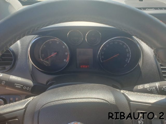 OPEL Meriva usata, con Controllo automatico clima