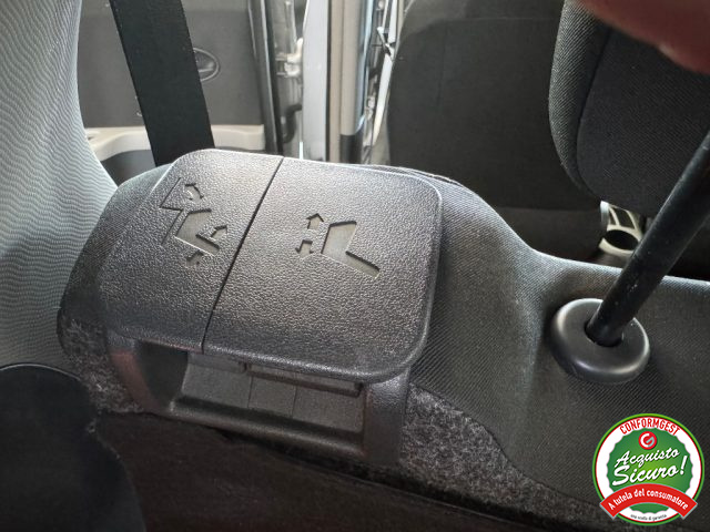 TOYOTA Yaris usata, con Immobilizzatore elettronico