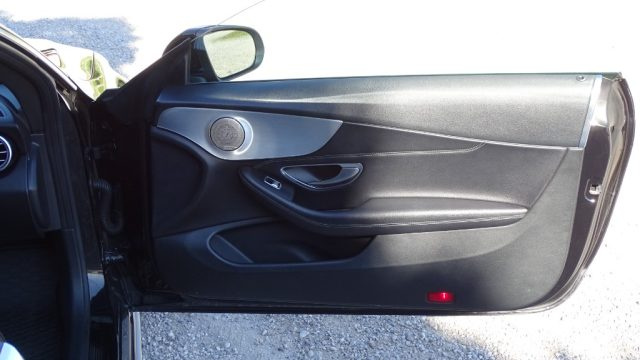 MERCEDES-BENZ C 220 usata, con Specchietto retrovisore con funzione antiabbagliamento