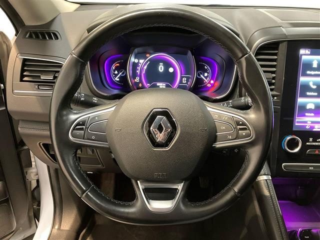 RENAULT Koleos usata, con Sensori di parcheggio anteriori