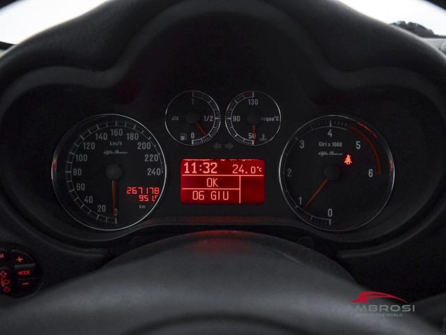 ALFA ROMEO 147 usata 12
