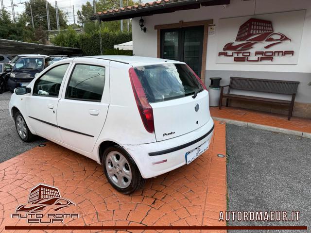 FIAT Punto usata, con Autoradio