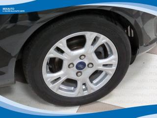 FORD Fiesta usata, con Servosterzo