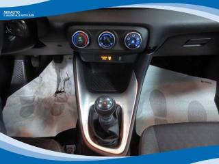 TOYOTA Yaris usata, con Boardcomputer