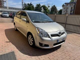 TOYOTA Corolla Verso 2.2 16V D-4D DPF MY
