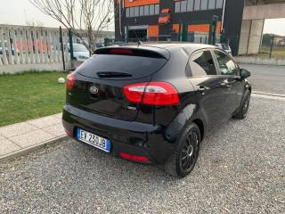 KIA Rio usata, con Alzacristalli elettrici