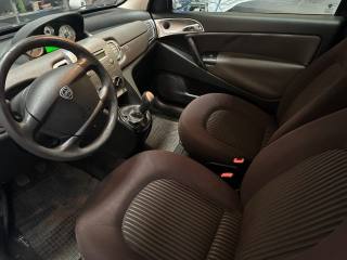 LANCIA Ypsilon usata, con Autoradio