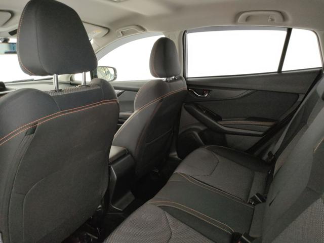 SUBARU XV usata, con Sedile posteriore sdoppiato