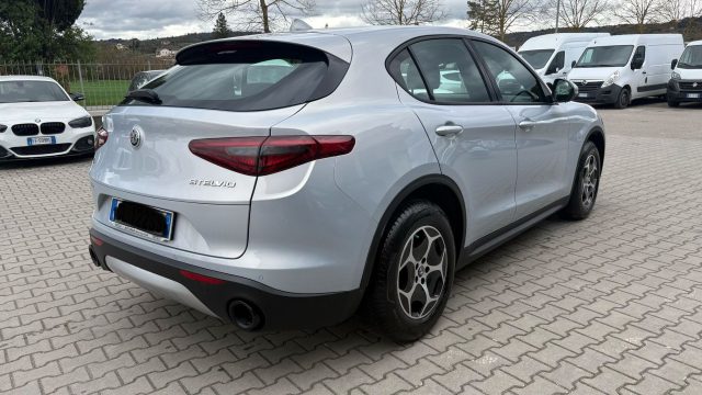 ALFA ROMEO Stelvio usata, con Airbag laterali