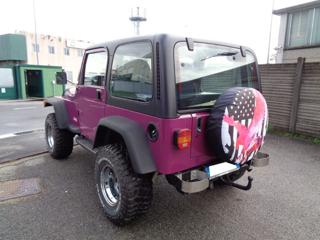 JEEP Wrangler usata, con Autoradio
