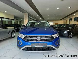 VOLKSWAGEN T-Roc usata, con Airbag