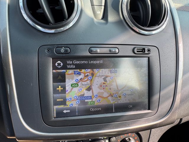 DACIA Sandero usata, con Controllo automatico clima