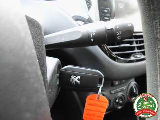 PEUGEOT 208 usata, con Bluetooth