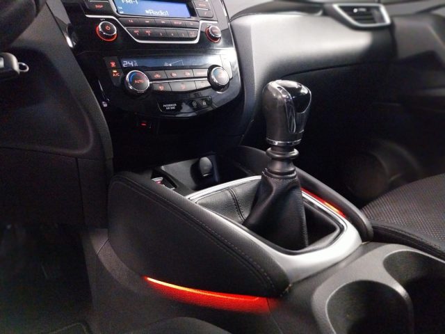 NISSAN Qashqai usata, con Sedile posteriore sdoppiato