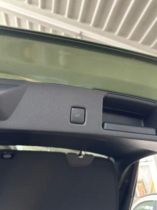 FORD Kuga usata, con Portellone posteriore elettrico