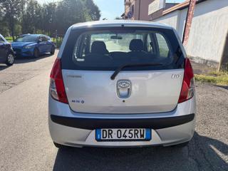 HYUNDAI i10 usata, con Autoradio