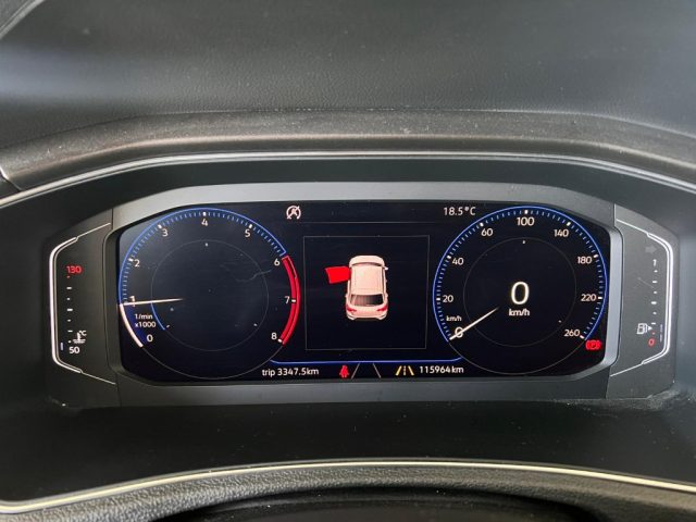 VOLKSWAGEN T-Roc usata 8