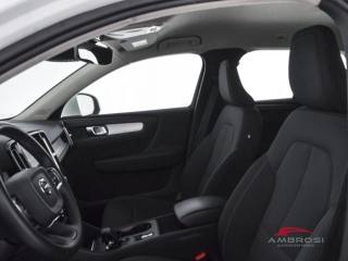 VOLVO XC40 usata 8