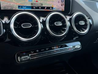 MERCEDES-BENZ B 180 usata, con Fendinebbia