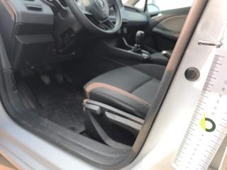 RENAULT Clio usata, con Sensori di parcheggio posteriori