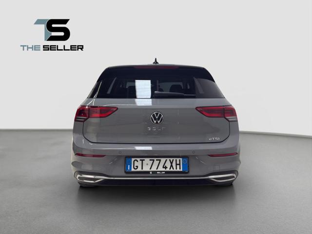 VOLKSWAGEN Golf usata, con Autoradio
