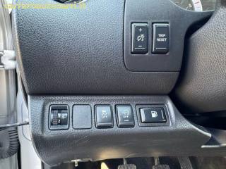 NISSAN Navara usata, con Chiusura centralizzata