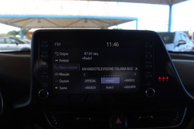TOYOTA C-HR usata, con Specchietti laterali elettrici