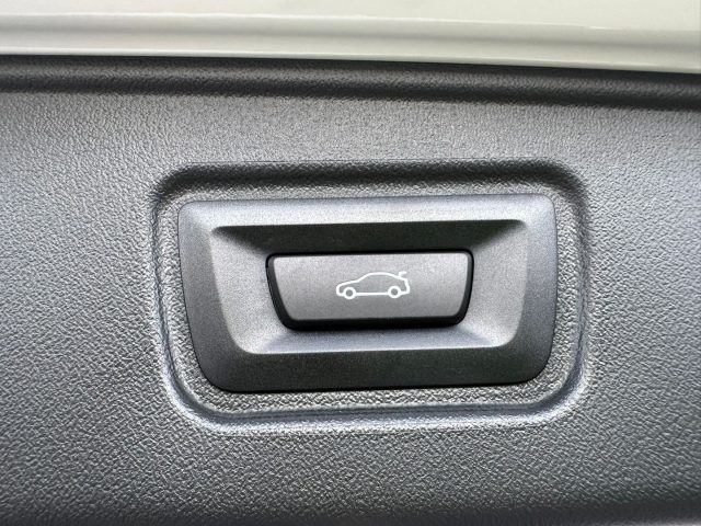 BMW 520 usata, con Regolazione elettrica sedili