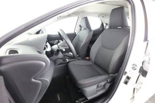 TOYOTA Yaris usata 2