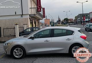 FORD Focus usata, con Monitoraggio pressione pneumatici